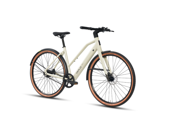 Deruiz Trumali (T) Cream White